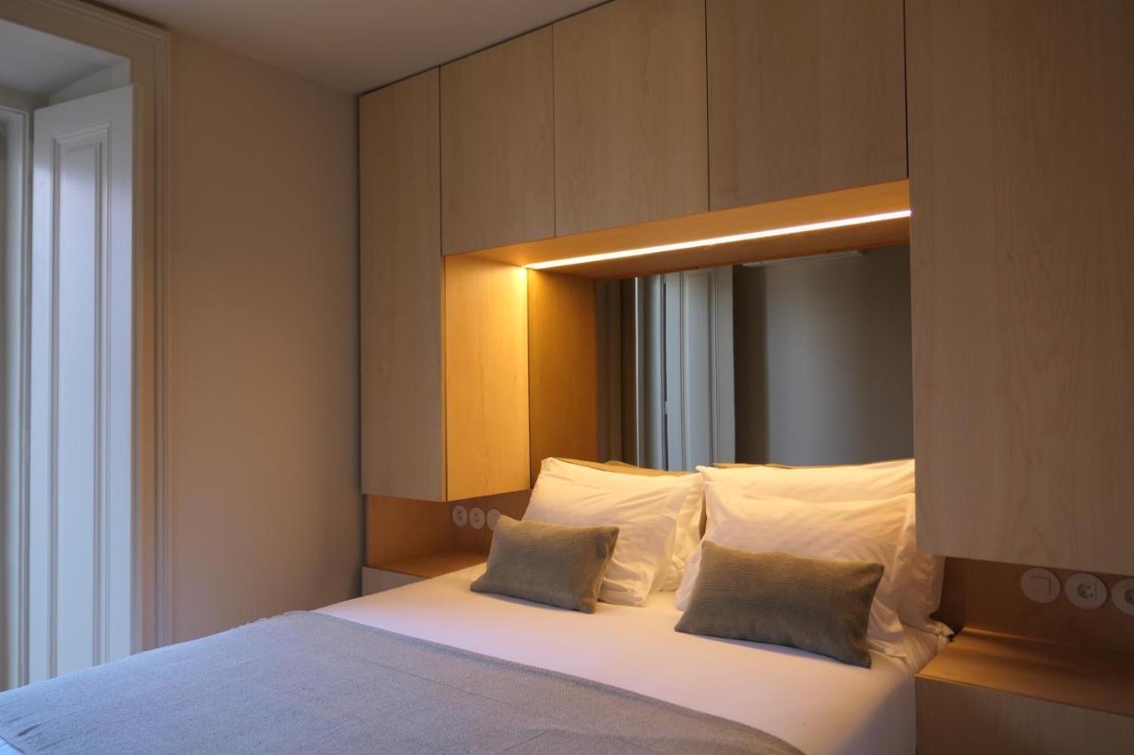 Casas Na Portuguesa - Bica Chiado Apartment Lisbon Bagian luar foto