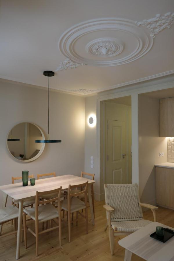 Casas Na Portuguesa - Bica Chiado Apartment Lisbon Bagian luar foto