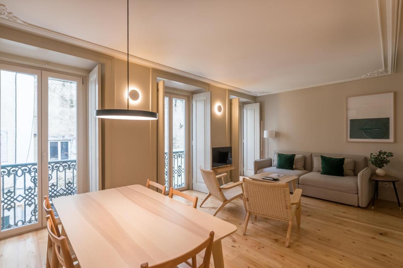 Casas Na Portuguesa - Bica Chiado Apartment Lisbon Bagian luar foto